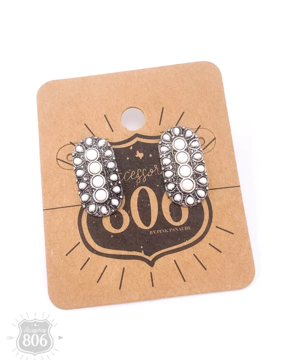 Stone oval post earring