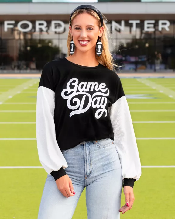 40015 - Game Day Long Sleeve Top