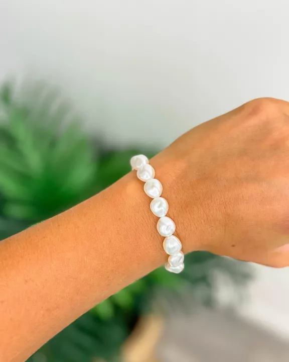 Preppy Pearl Stretch Bracelet