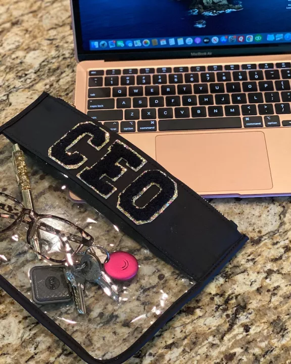 CEO Flat Clear Pouch