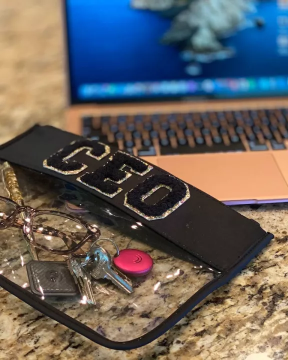 CEO Flat Clear Pouch