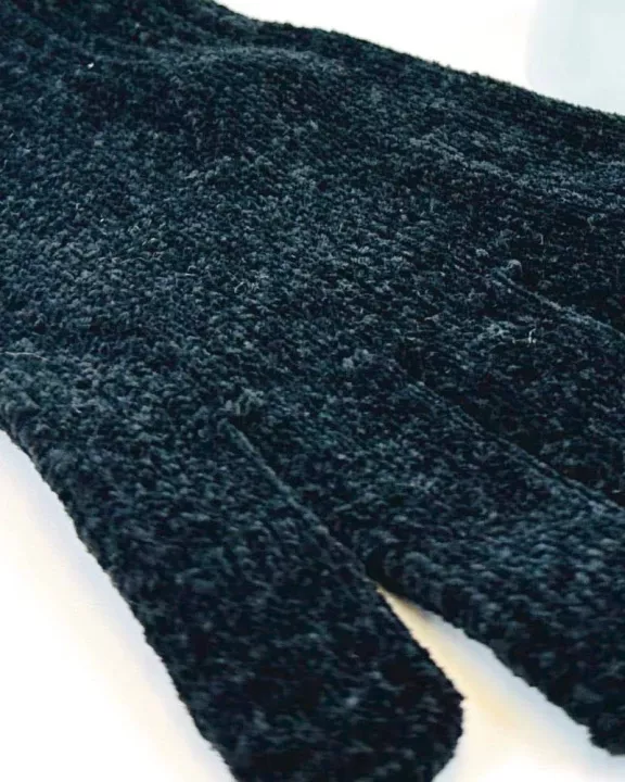 VIA FIORE White Solid Gloves Chic Winter Hand Warmers