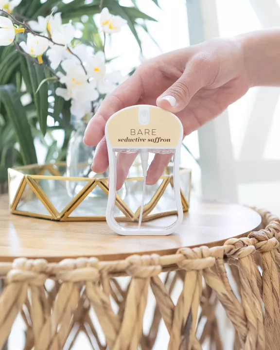 Bare (seductive saffron) | Moisturizing Body Mist