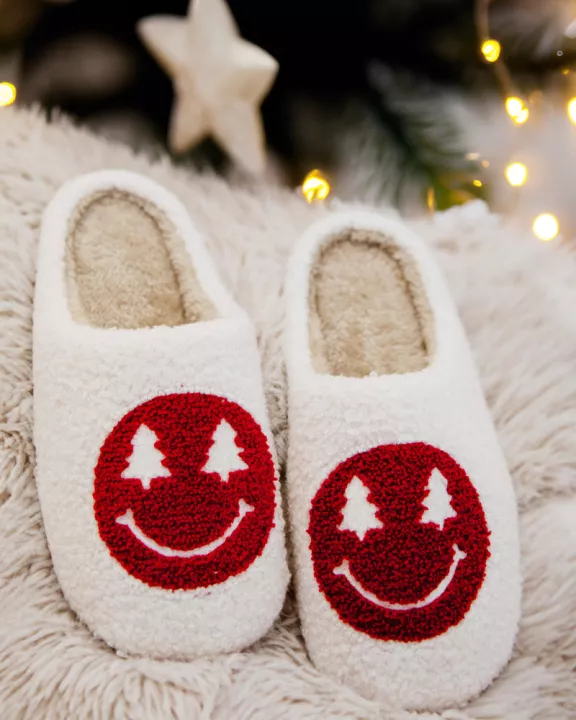 Red Christmas Tree Eyes Wholesale Fuzzy Happy Face Slippers