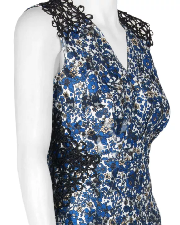 Elie Tahari V-Neck Sleeveless Zipper Back A-Line Floral Burnout Crochet Dress