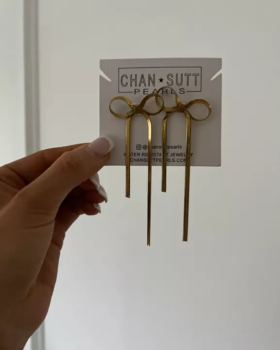 LARGE BOW EARRINGS