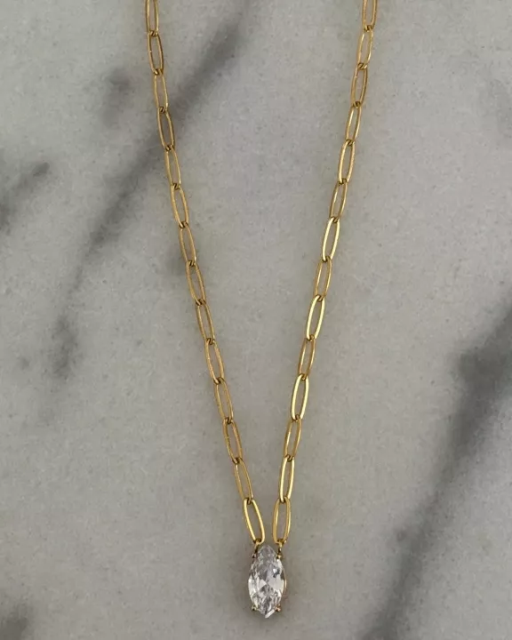 GOLD + DIAMOND PENDANT NECKLACE
