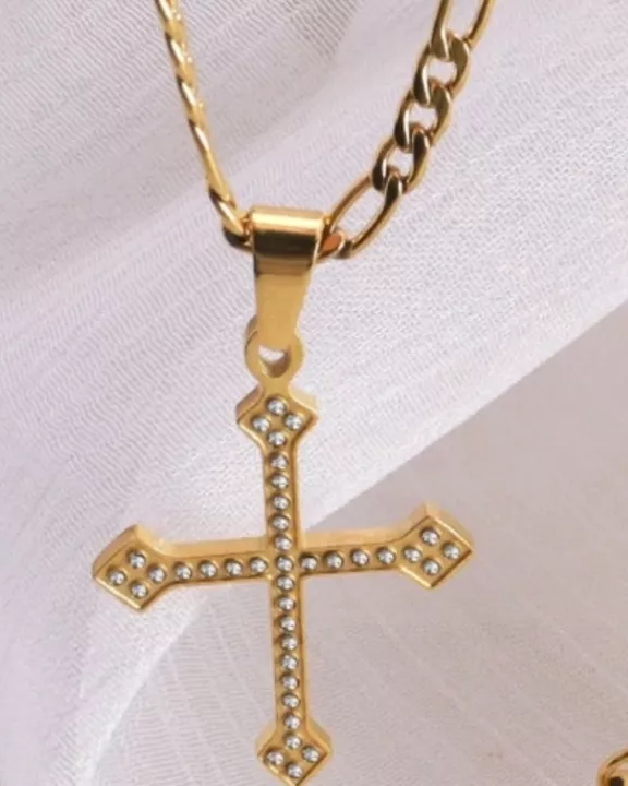 DIAMOND CROSS NECKLACE