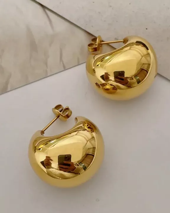 THE “KENDALL” EARRINGS