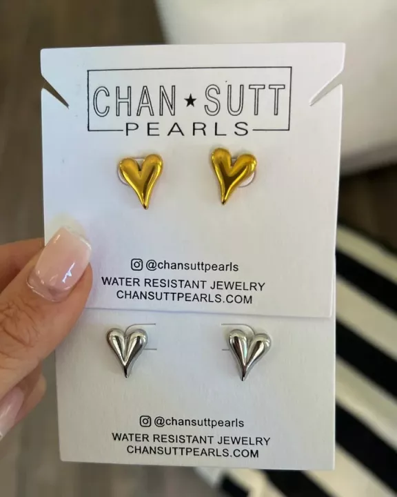 HEART STUDS