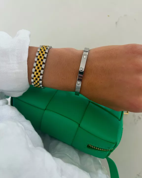 SILVER HEART BANGLE