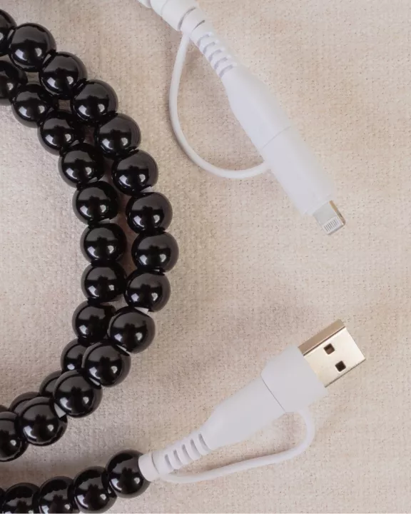 CC05 - 4-in-1 Beaded Charging Cable