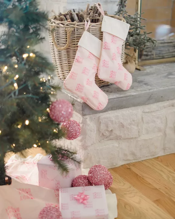 Pink Howdy Christmas Tree Skirt