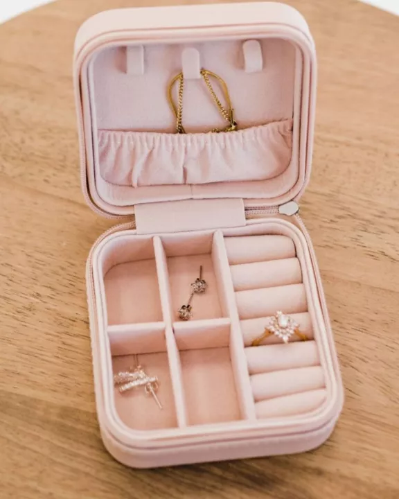 Christina Jewelry Case