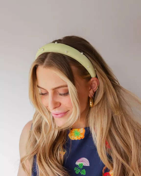 PASTEL PEARL HEADBANDS (2 COLORS)