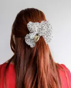 HEART CHARM SCRUNCHIE ( 2 COLORS )