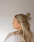 METAL FUNKY FLOWER CLAW (2 COLORS)