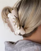 PINKY PETAL ARCH CLAW