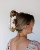 PINKY PETAL ARCH CLAW