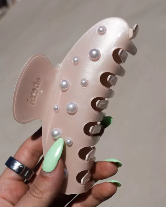 PEARL CLAW