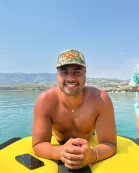 CAMO BOW TRUCKER HAT