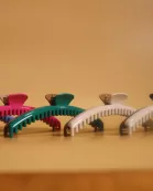 TWO-TONED SHINY ORIGINAL HOLD EVERYTHING CLAW