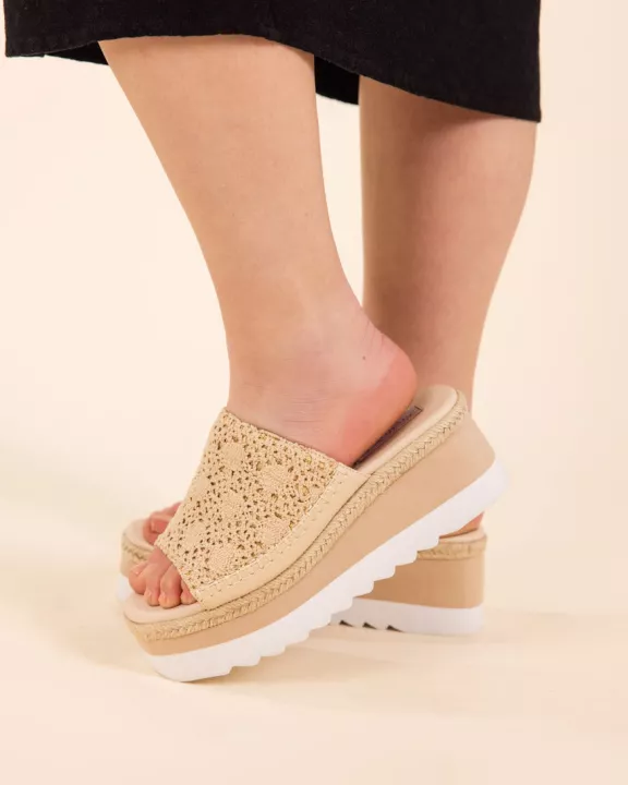 Ophelia Platform Sandal in Beige (12 pack)