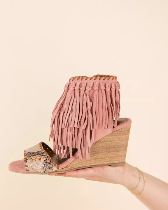 True Fringe Wedge in Blush