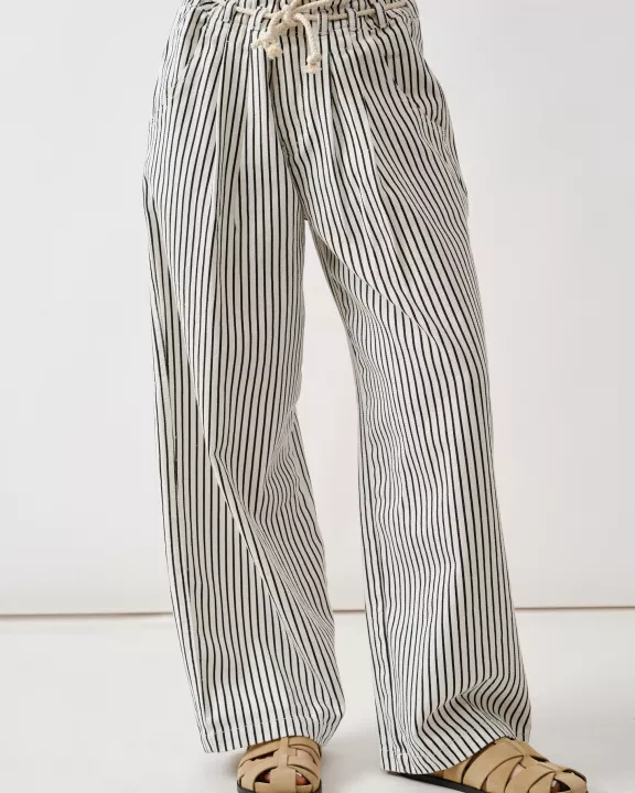 MAP3311 STRIPE WIDE LEG PANTS WITH ROPE BELT