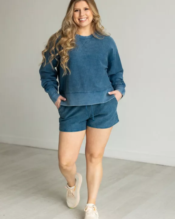 NAVY CROPPED SIDE SLIT CORDED CREW