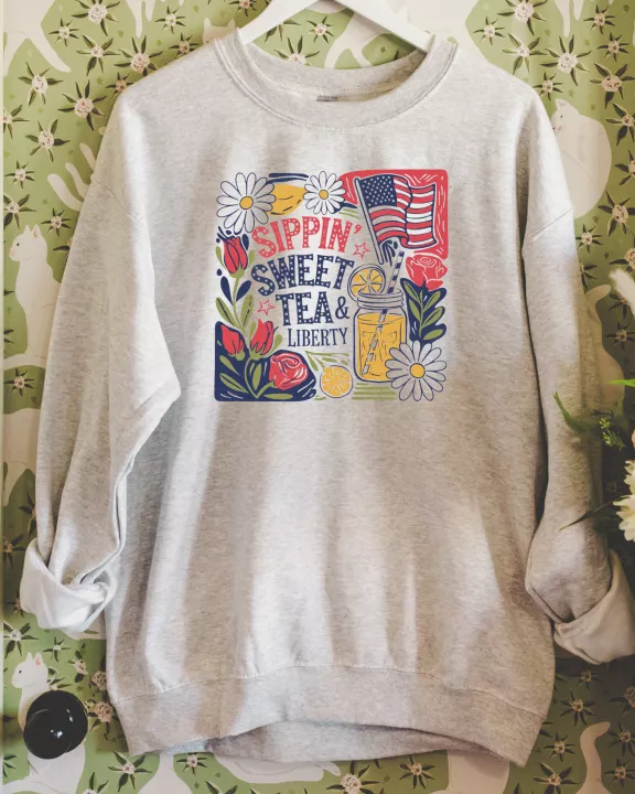 Sippin' Sweet Tea & Liberty  Graphic Crew