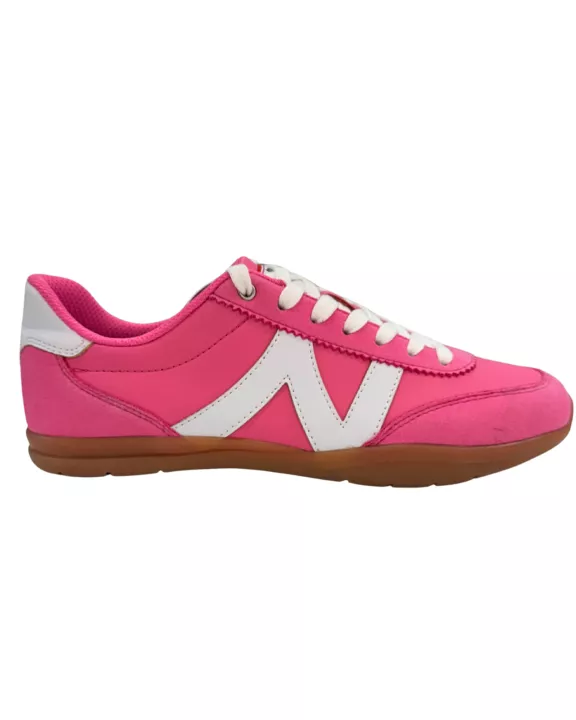 Novara Sneaker in Fuschia