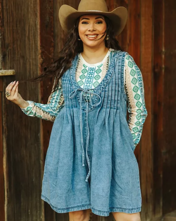 Light Stone Wash V Neck Front Tie Denim Romper