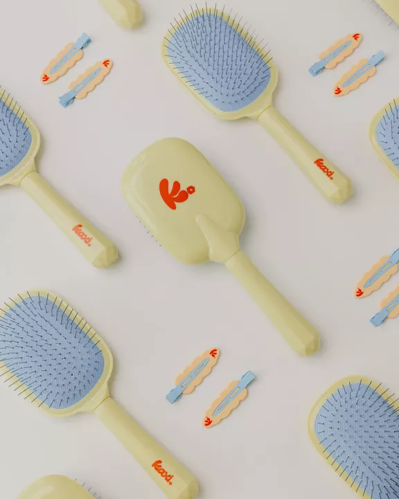SCALP TO ENDS BRUSH