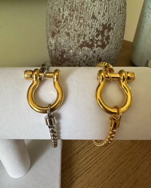 Chunky Box Chain with  Horsebit Closure 18k Gold Plate BRACELET