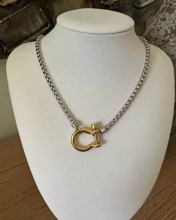 Chunky Box Chain with Horsebit Closure 18k Gold Necklace