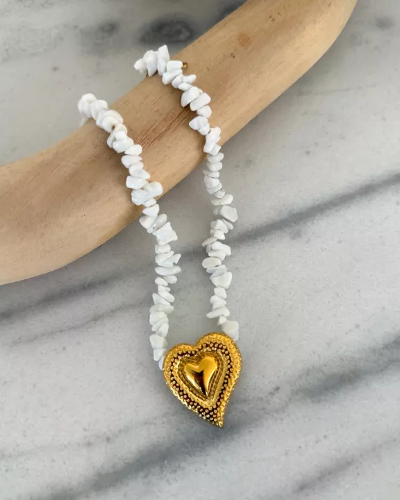 CARLY NECKLACE
