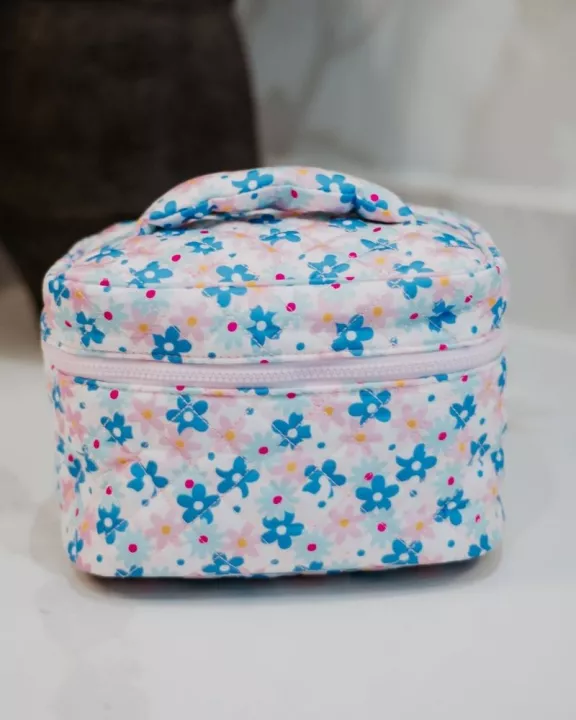 Dainty Florals Makeup Bag Travel Wholesale