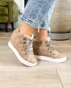 Tiburon Sneaker Wedge in Cream