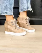 Tiburon Sneaker Wedge in Cream