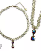 Bead woven flower necklace with Austrian crystal