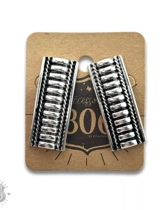 Western style silver tone post earring