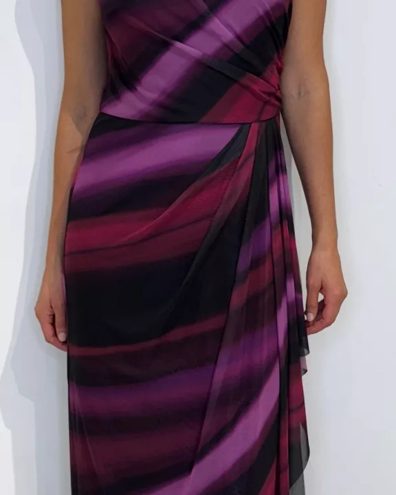 JEWEL NECK SIDE RUCHED SLEEVELESS MAXI DRESS