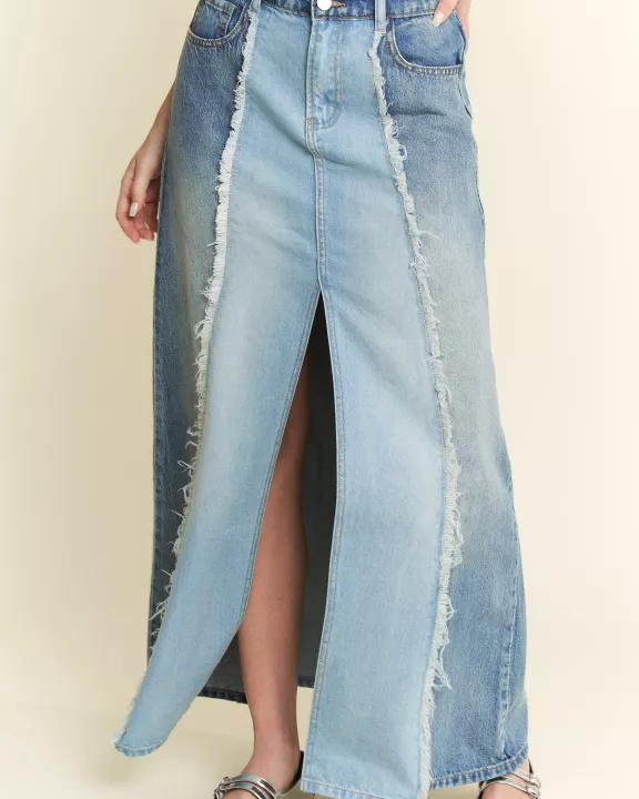 PLUS SIZE SPLIT DECISION DENIM FRONT SLIT SKIRT