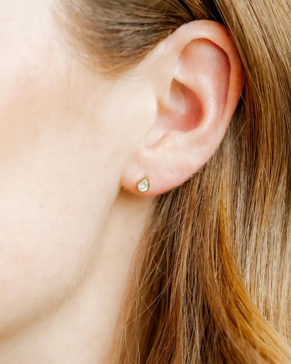 Screwback Stud Earrings - Paloma Pear Gold