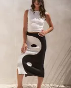 PLUS SIZE YIN YANG KNIT SKIRT