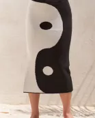 PLUS SIZE YIN YANG KNIT SKIRT