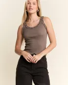 RUFFLE TRIM TANK TOP