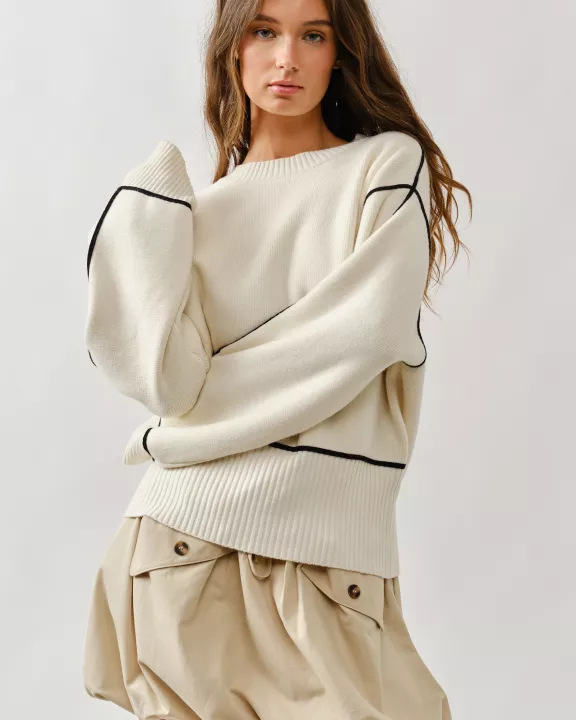 AJT5102 OVERSIZED FIT CONTRAST STITCHING SWEATER