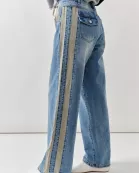 AJP5111 CONTRAST LINE DETAIL SLOUCHY STRAIGHT JEANS